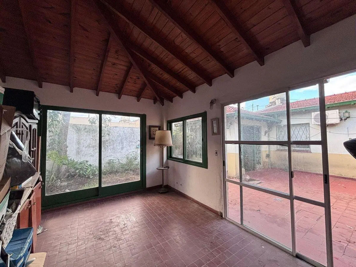VENTA CASA 4 AMBIENTES LOMAS DEL MIRADOR 4