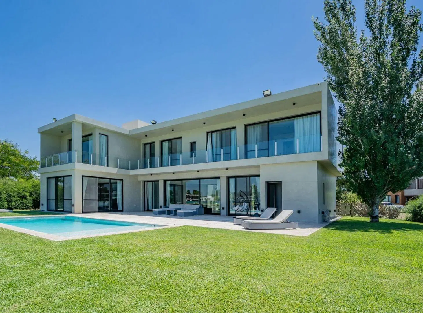 CASA EN VENTA TERRALAGOS A LA LAGUNA 3