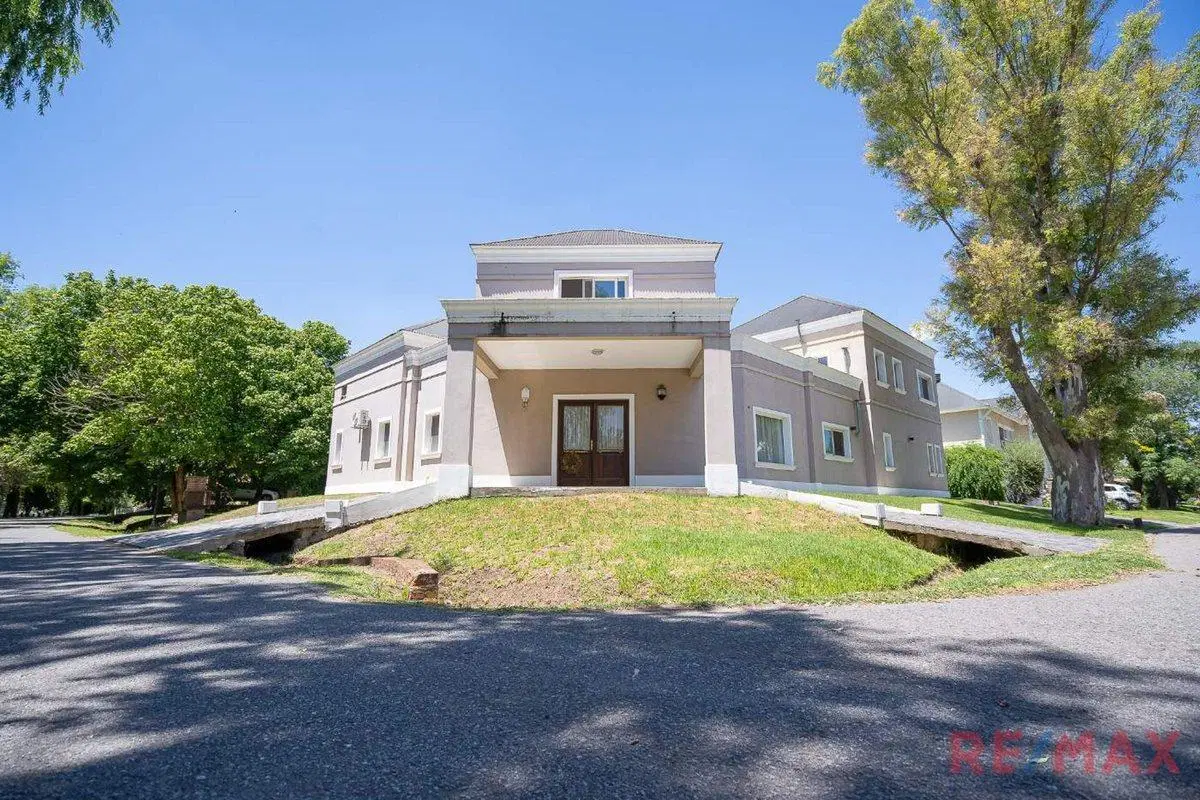 CASA EN VENTA EN COUNTRY LOS ALTOS DEL SOL 2