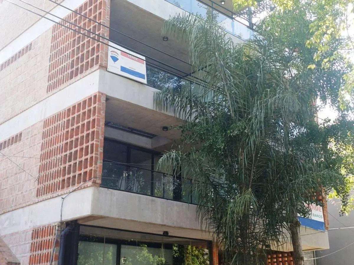VENTA  COCHERA A METROS DE TRIBUNALES SAN MARTIN 4