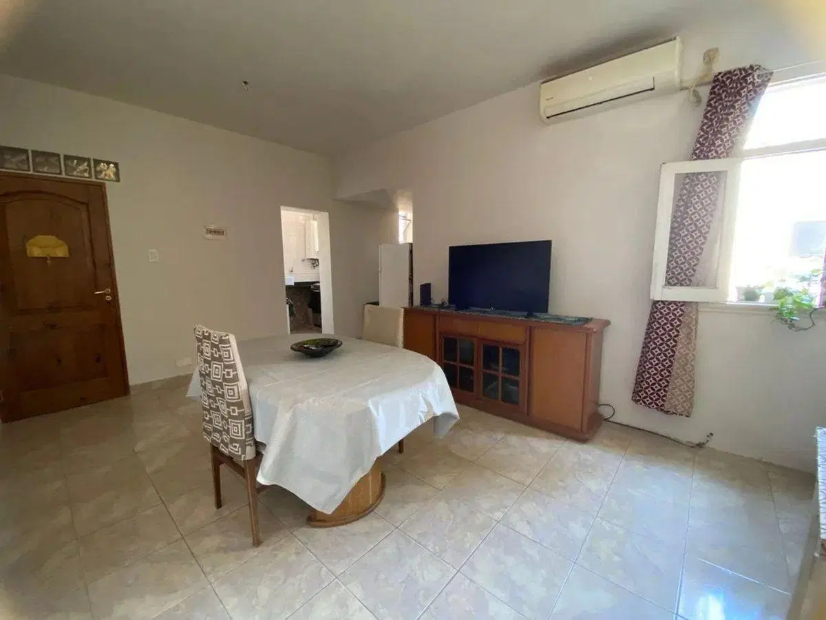 VENTA PH 6 Amb 2 unidades Sin Expensas V. del Parq 2