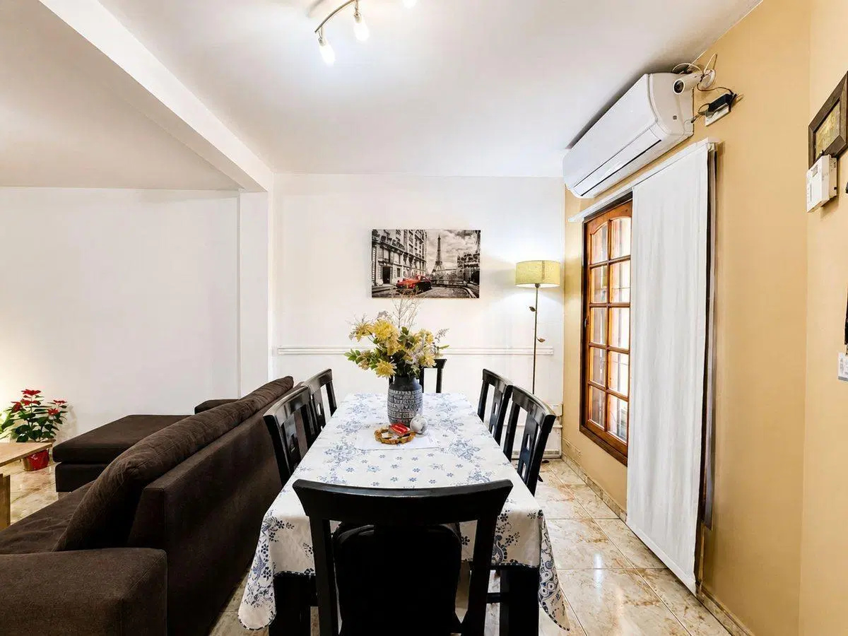 TRIPLEX VENTA RAMOS MEJIA 4 AMB COCHERA Y PATIO 5