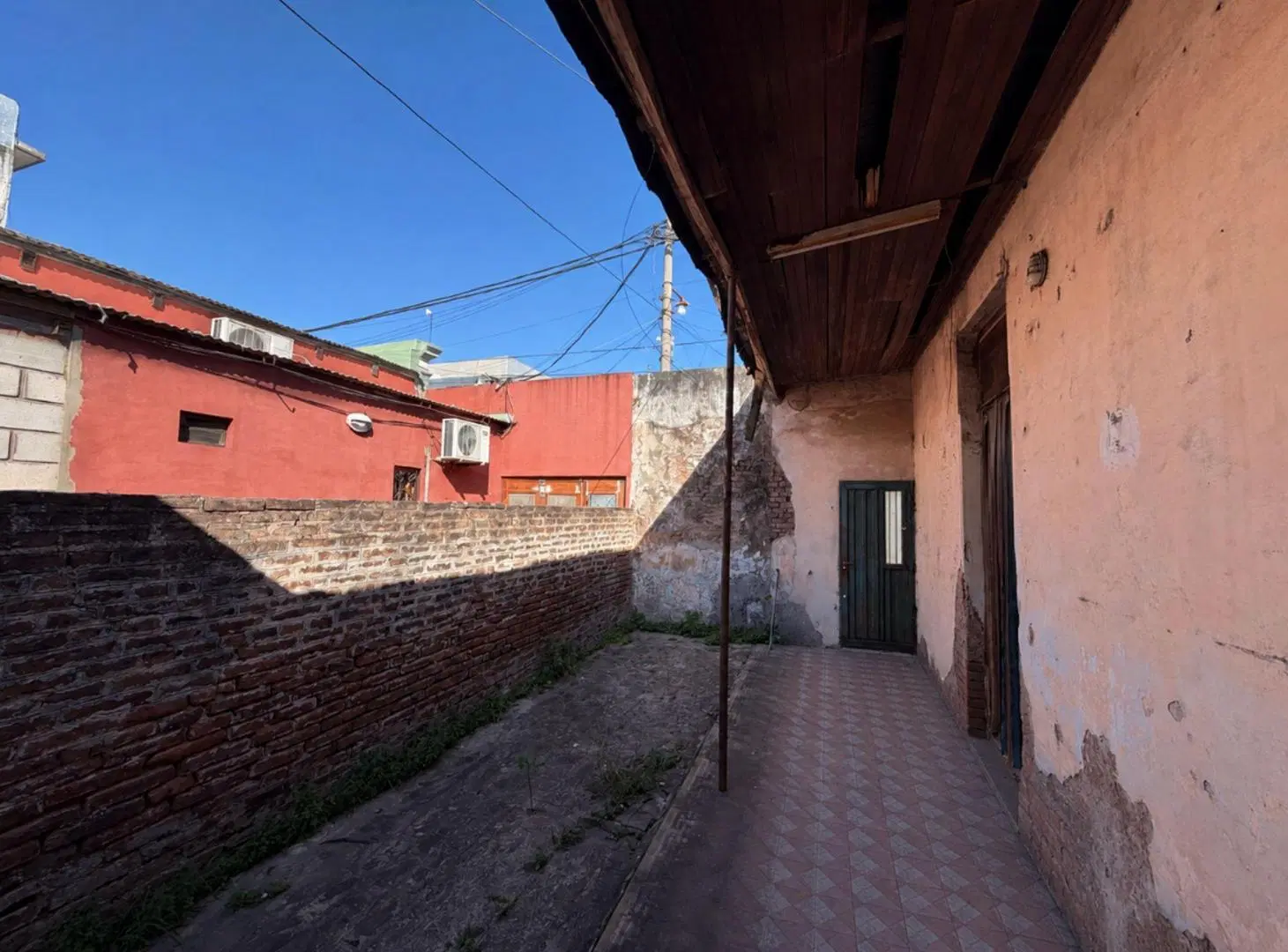 VENTA CASA A REDACCIONAR CON TERRENO 375 LIBERTAD 3