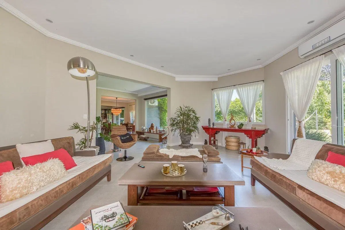 CASA 4/5 AMBIENTES VILLA BERTHA Doble lote APTO C. 4