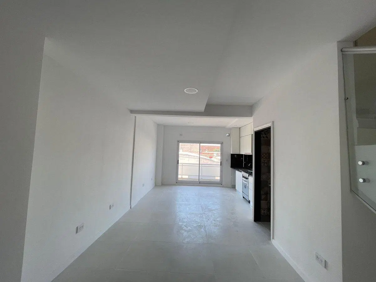 VENTA  DPTO DUPLEX 3 AMB  NUEVOS LOMAS DEL MIRADOR 4