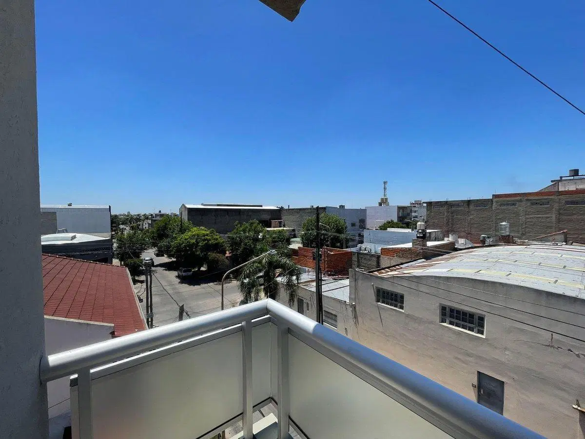 VENTA  DPTO DUPLEX 3 AMB  NUEVOS LOMAS DEL MIRADOR 5