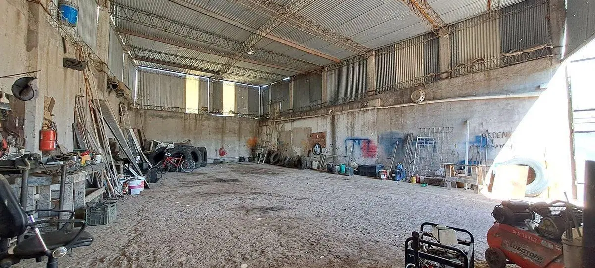 Venta/permuta depósito en zona industrial - Merlo. 5