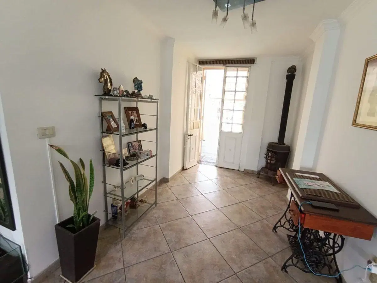 VENTA CASA 3 AMB C/ QUINCHO Y PARQUE ITUZAINGO NOR 2