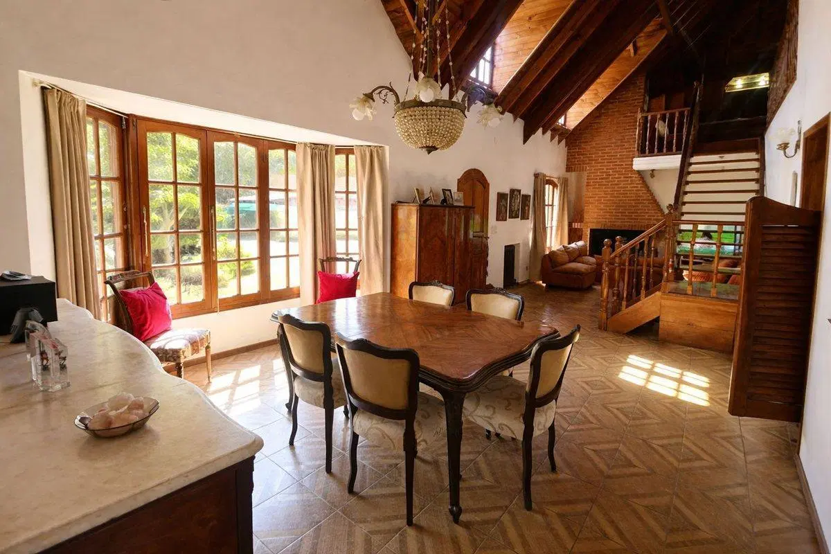 VENTA CHALET 5 AMB PILETA JARDIN EN EL MORO 3