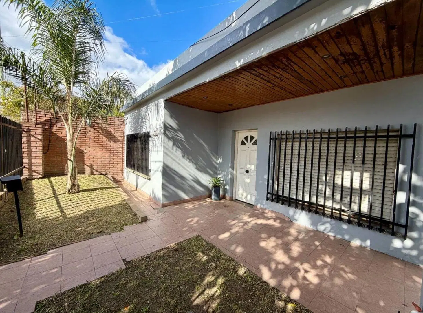 VENTA CASA 3 AMBIENTES CASTELAR SUR 5