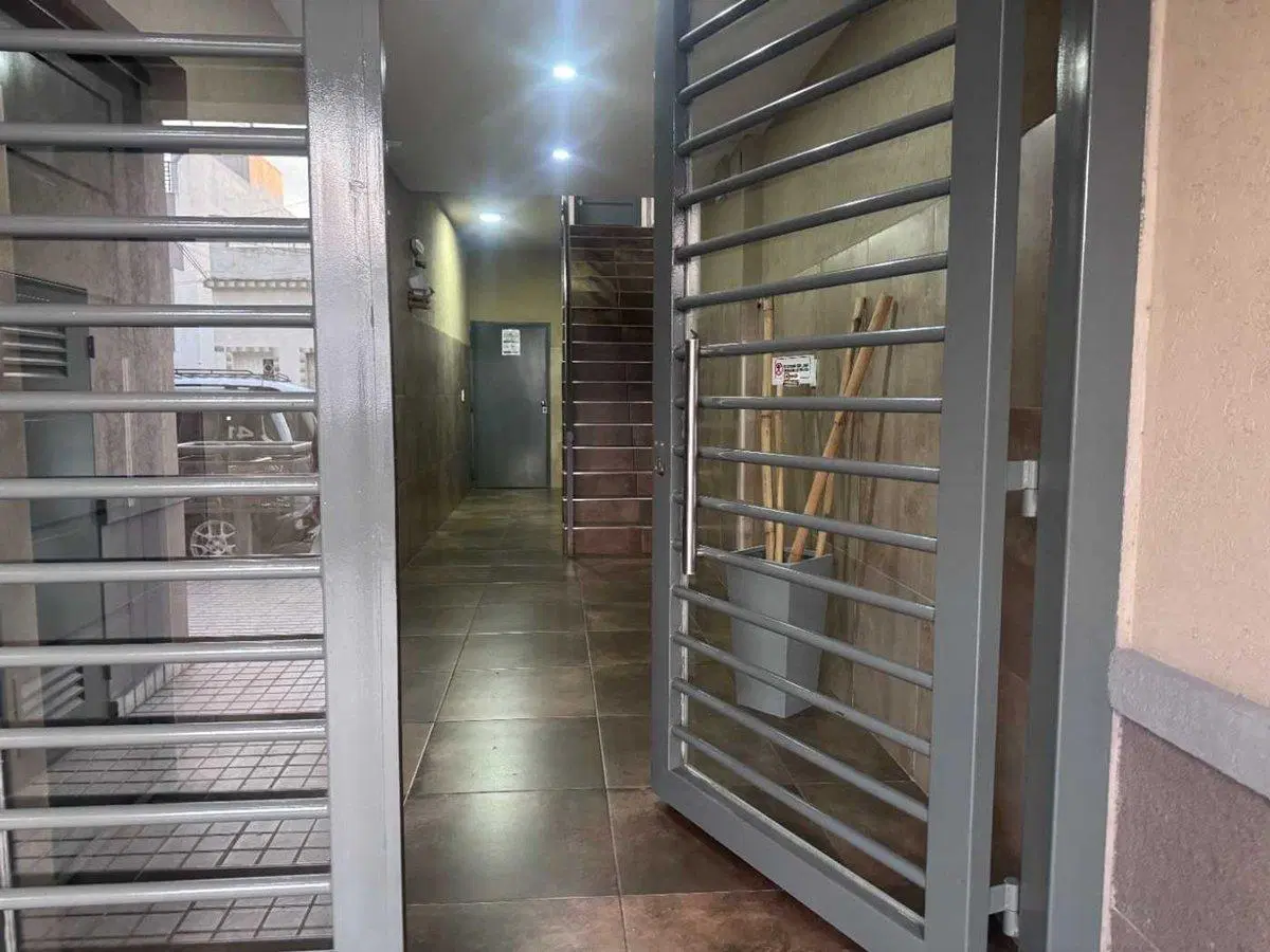 VENTA DPTO. 2 AMB SAN JUSTO BALCON COCHERA AP CRED 3