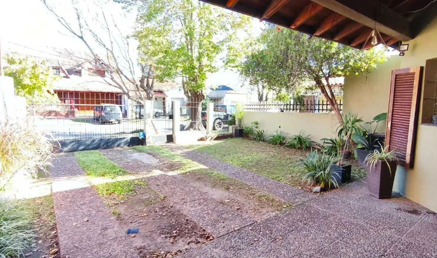 VENTA CASA 5 AMBIENTES EN PADUA CENTRO 4