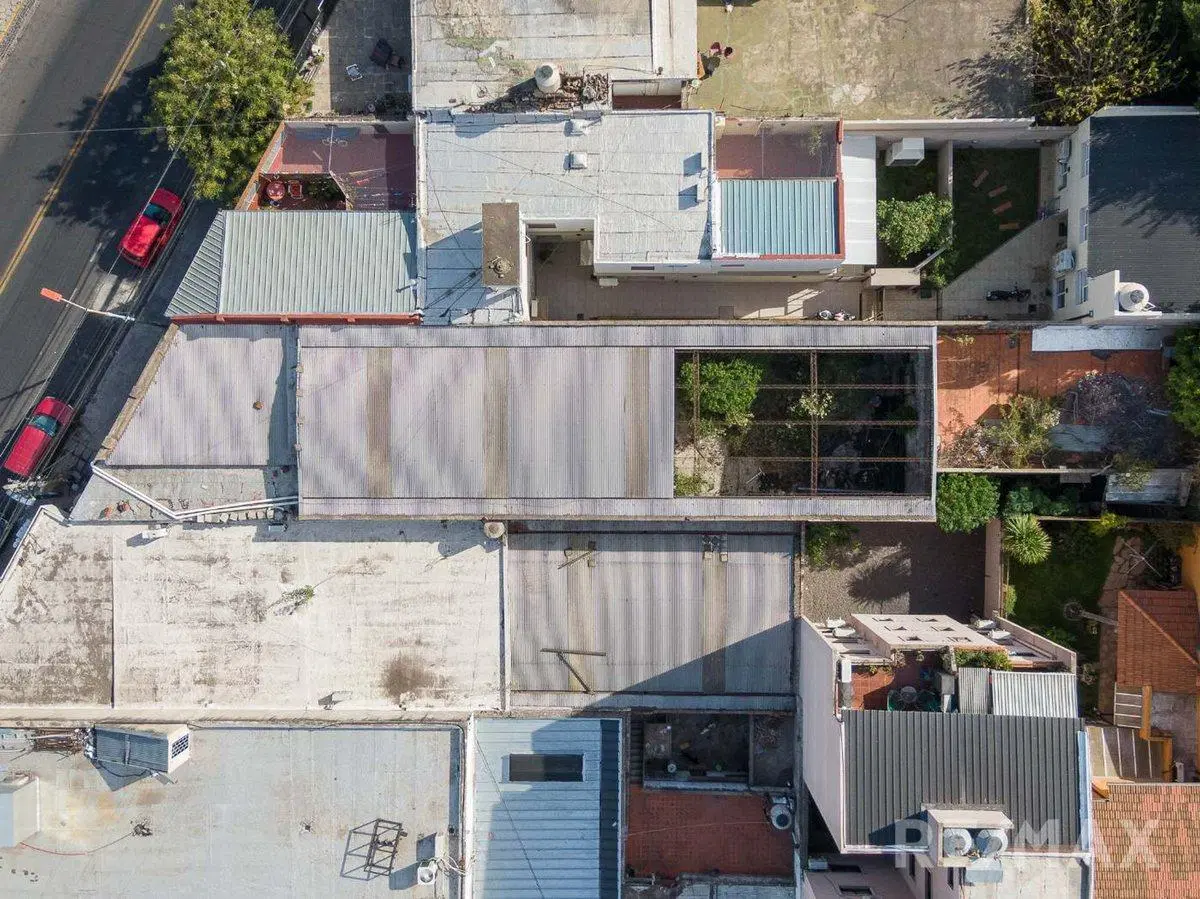 VENTA LOTE 407 M2 O GALPON DEPOSITO MORON CENTRO 2