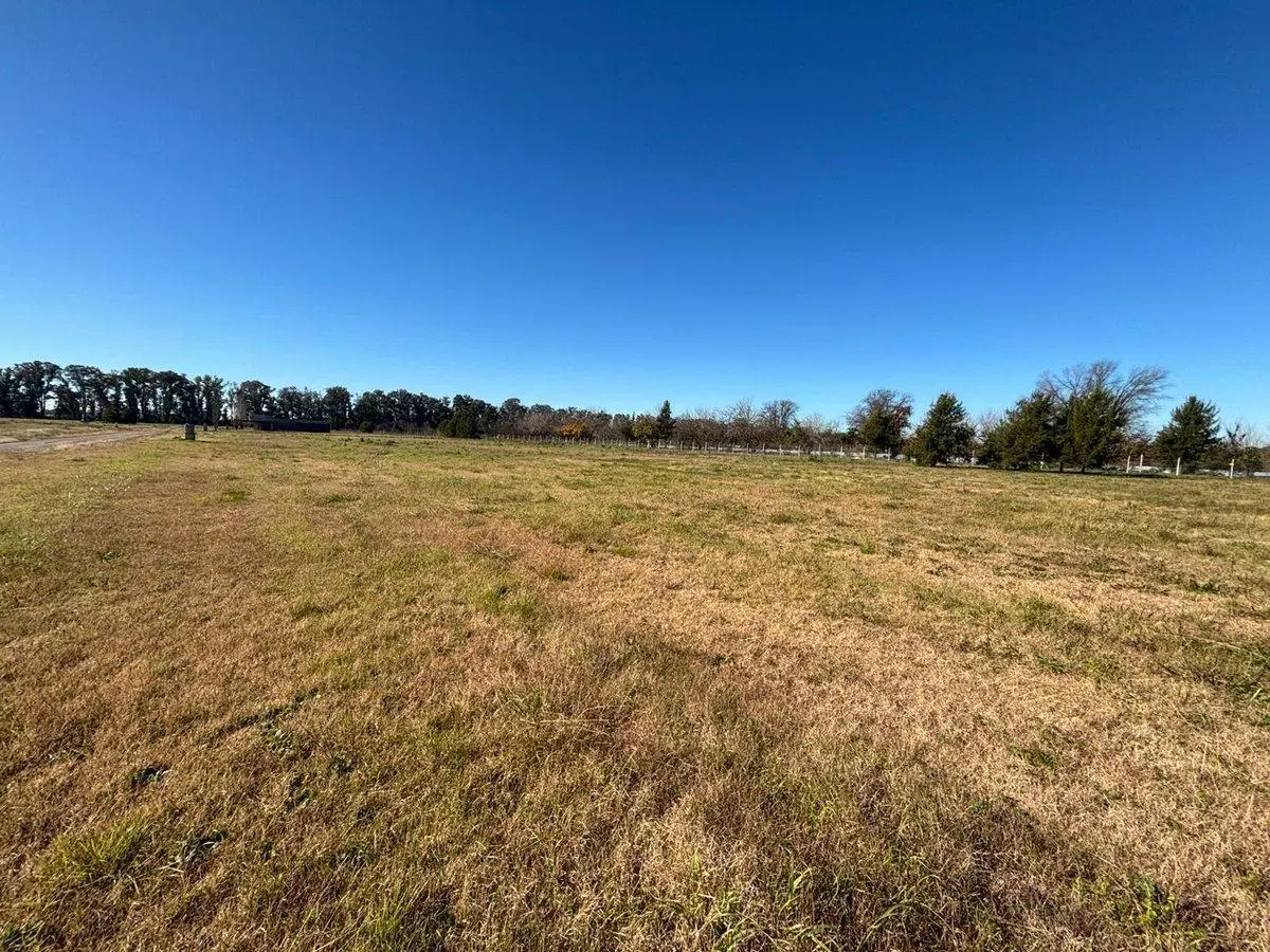 VENTA LOTE Santa Inés Comarcas de Luján FINANCIA 2