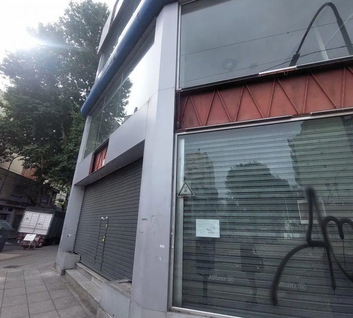 Local comercial de oficinas sobre Avenida, CABA 3