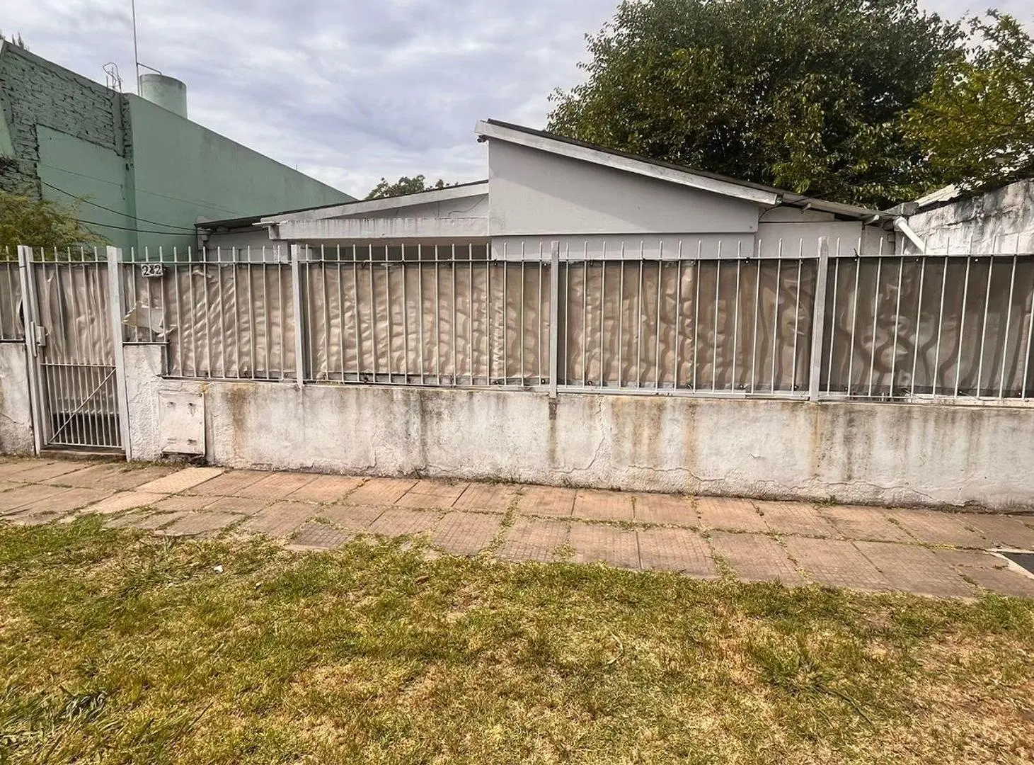 CASA EN VENTA 3 AMBIENTES VILLA LUZURIAGA 5