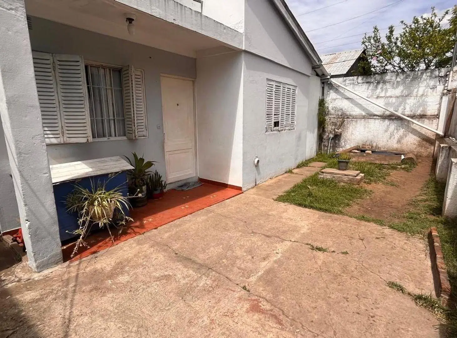 CASA EN VENTA 3 AMBIENTES VILLA LUZURIAGA 2