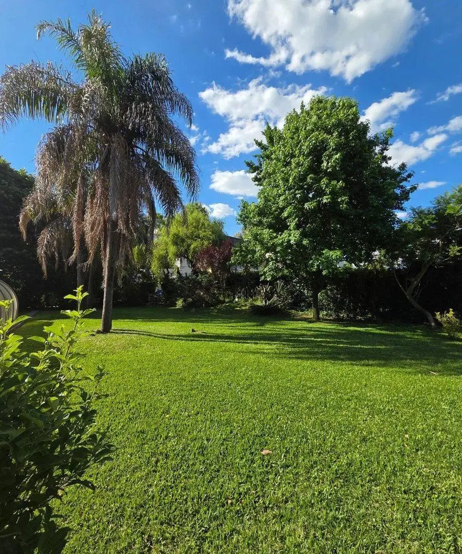 VENTA LOTE EN BARRIO CERRADO -PARQUE LELOIR 2