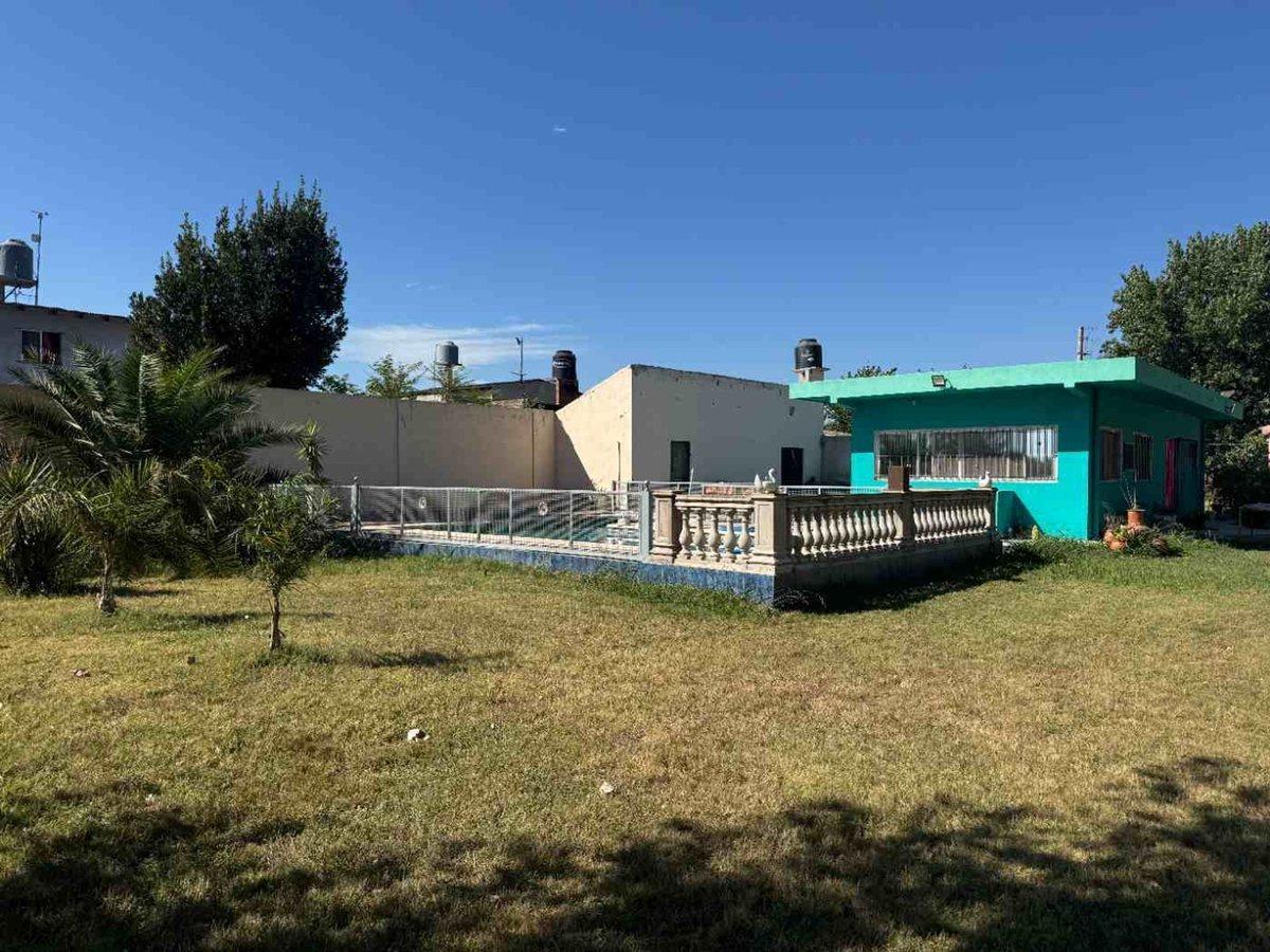 VENTA CASA QUINTA V. DEL PINO KM 44 CON PISCINA