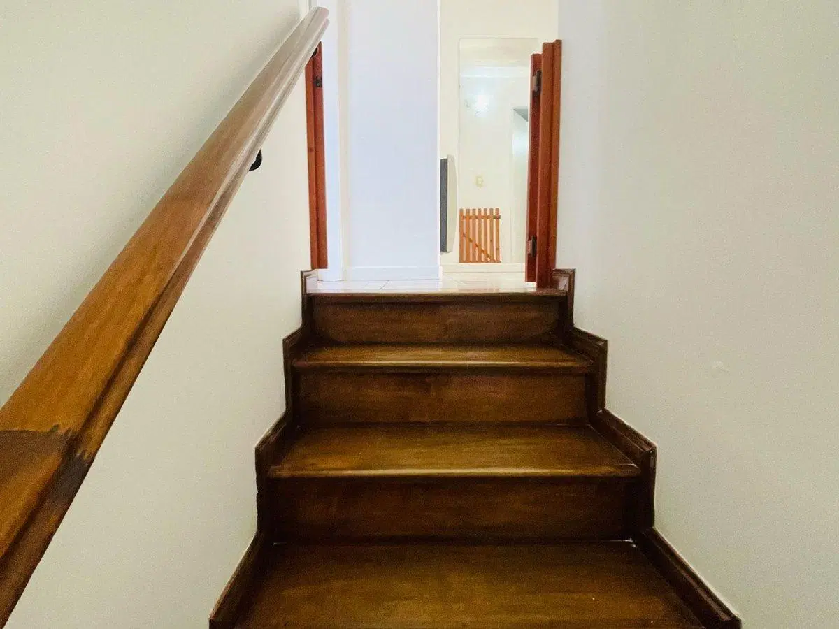 VENTA DUPLEX 4 AMB C/ COCHERA Y PATIO V. LUZURIAGA 4