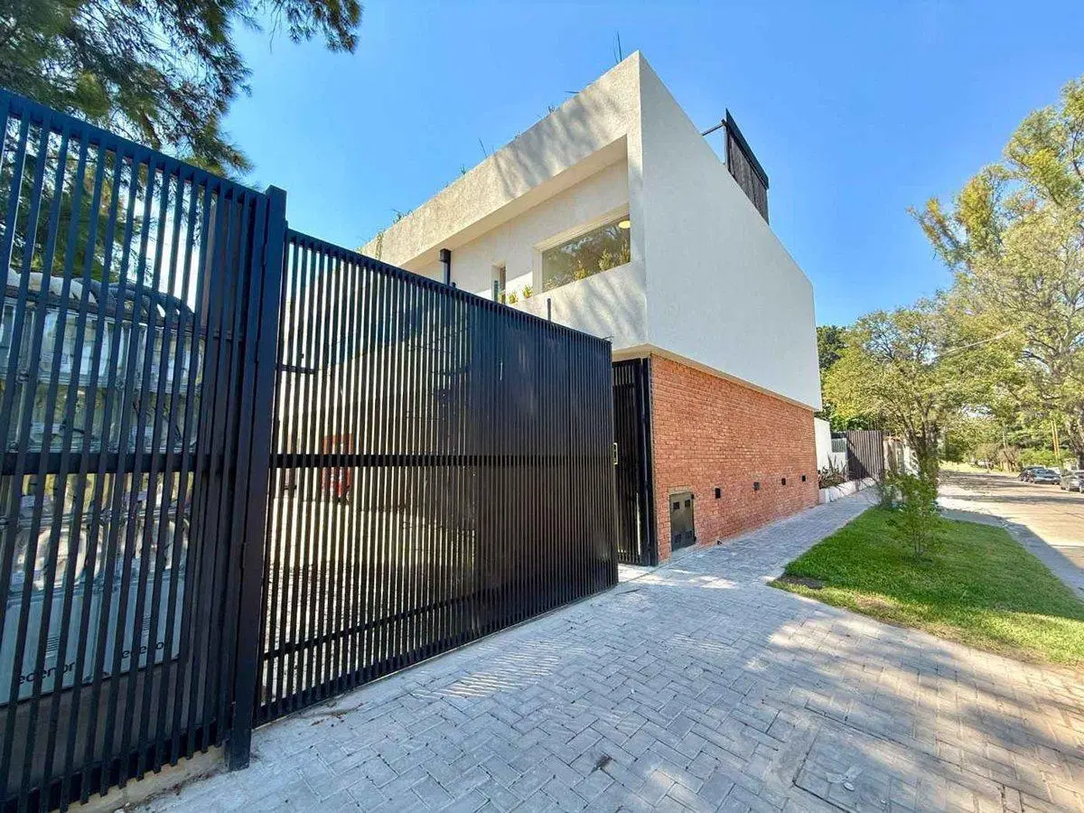 ALQUILER TRIPLEX 4 AMB PARQUE COCHERA DOBLE 4
