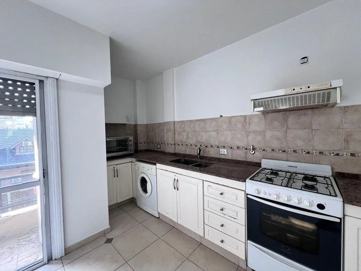 VENTA DUPLEX 3 AMB BALCON MORON  APTO CREDITO 4