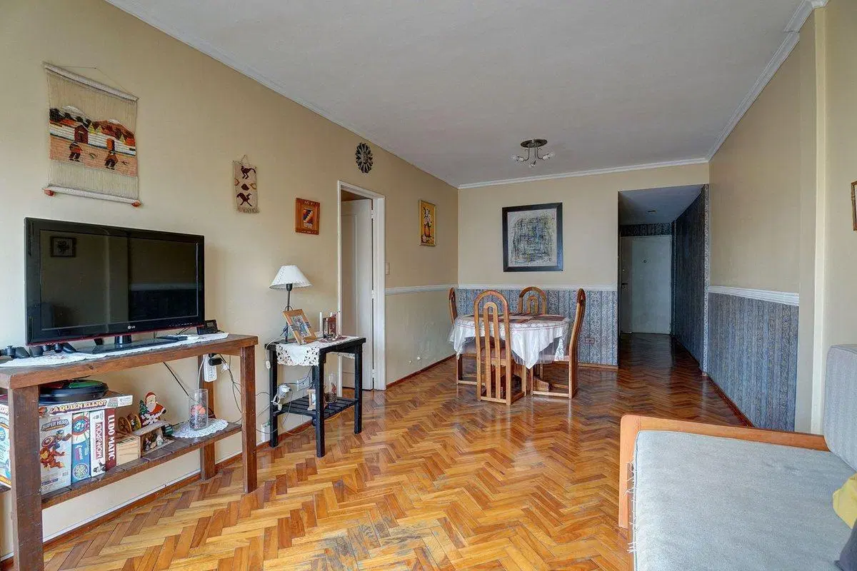 HERMOSO 4 Amb con Dep.Balcón. Piso Alto. Caballito 5