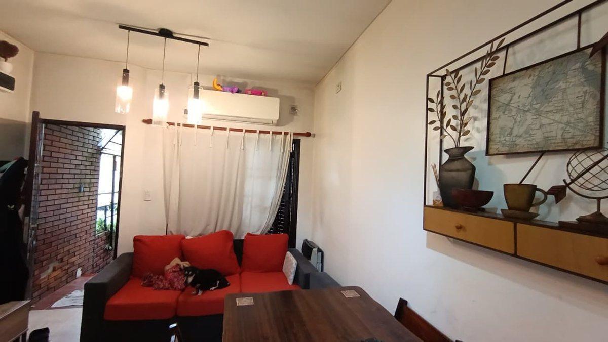 VENTA DUPLEX 3 AMB C COCHERA EN MORON APTO CREDITO