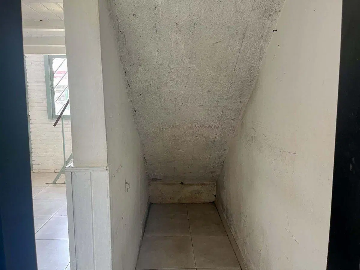 VENTA DEPTO AL FRENTE ITUZAINGO CENTRO APTO PROF 4