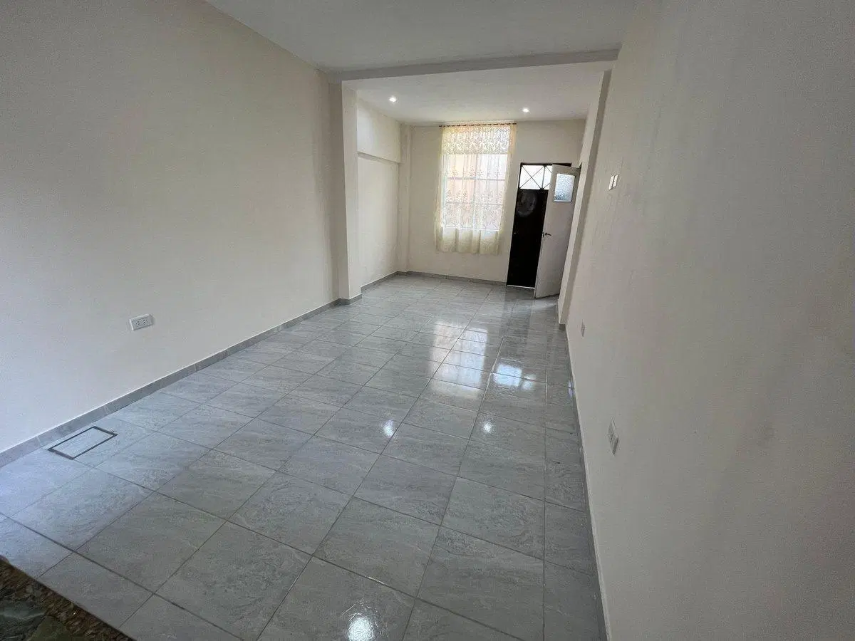 VENTA DEPTO MONOAMBIENTE CASTELAR 2