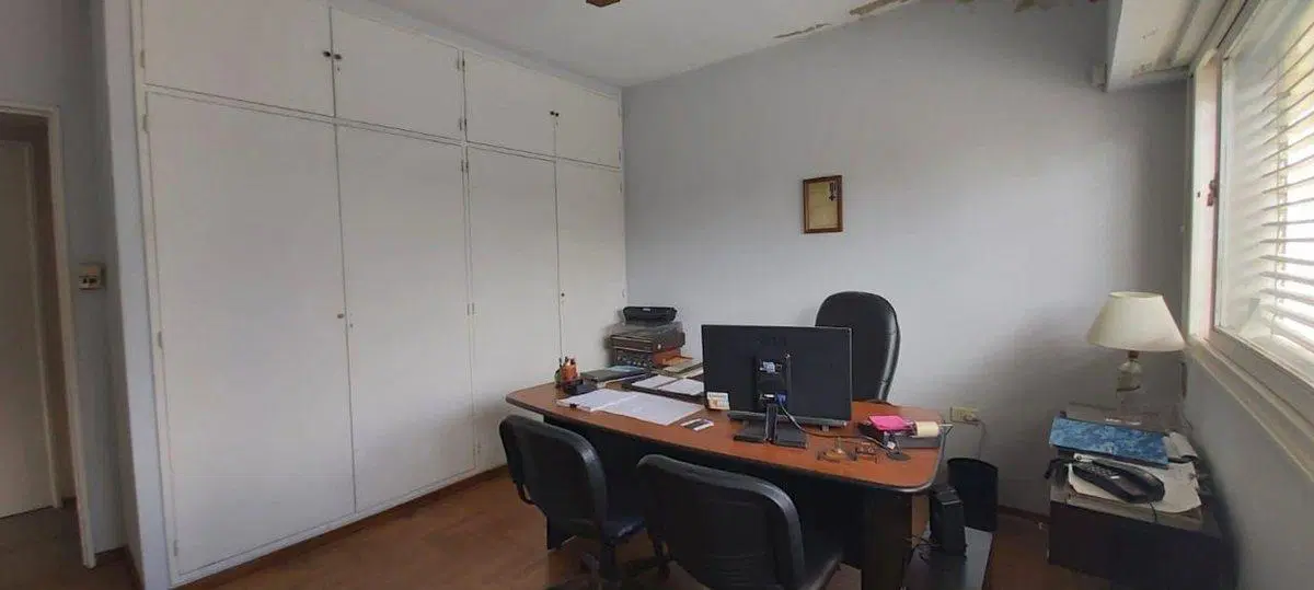 VENTA CASA 5 AMB C/DEPOSITO AP CREDITO EN HAEDO 8
