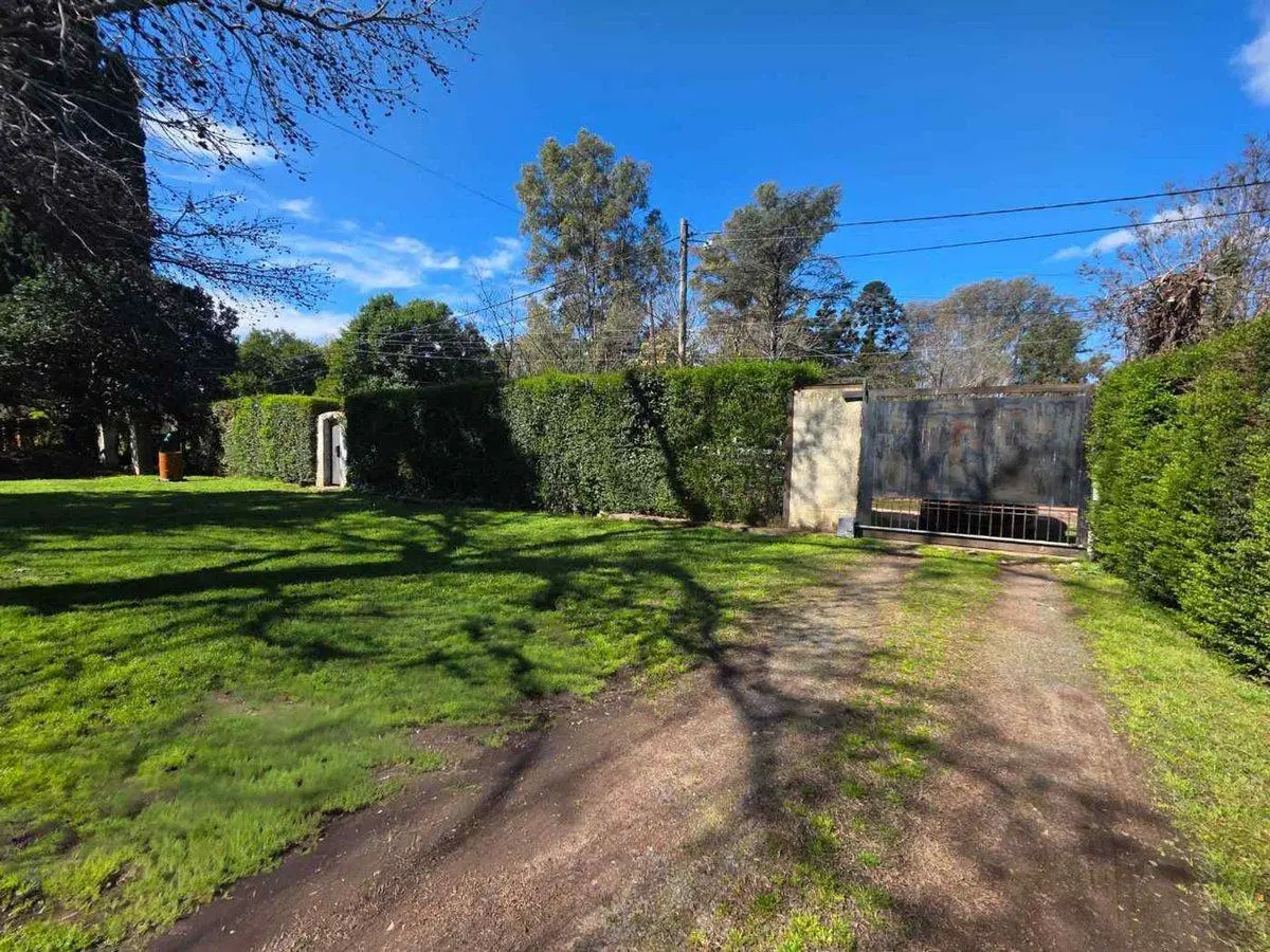 OPORTUNIDAD INVERSION QUINTA 2430M2 PILETA QUINCHO 2