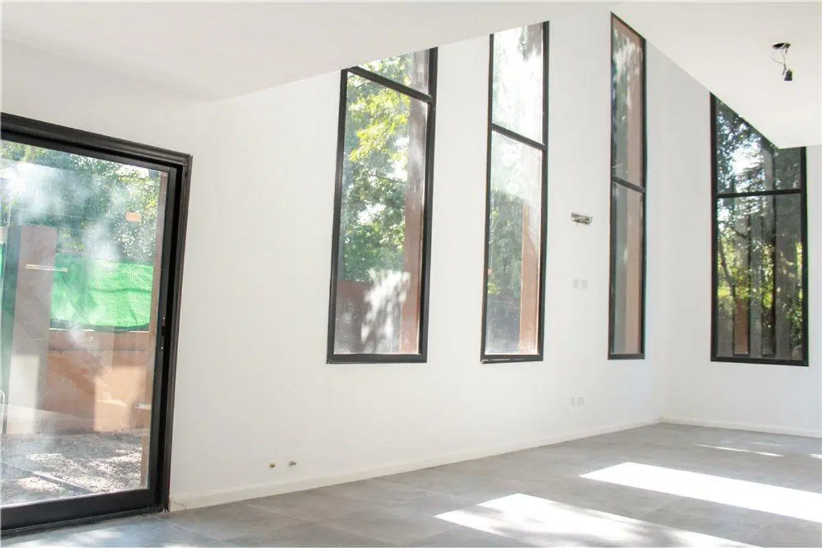 VENTA CASA 4 AMB  PARQUE LELOIR APTO CREDITO 2
