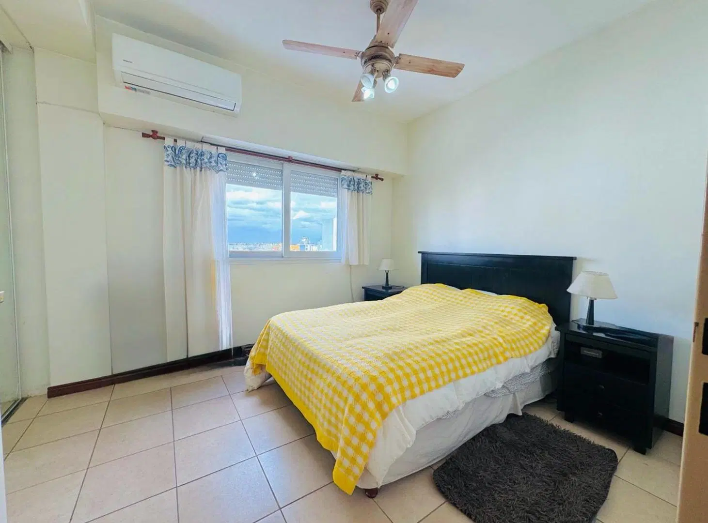 VENTA DPTO 2 AMBIENTES COCHERA Y BAULERA EN HAEDO 3