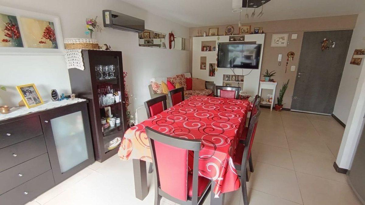 VENTA DPTO 3 AMB AL FRENTE APTO CREDITO EN MORON