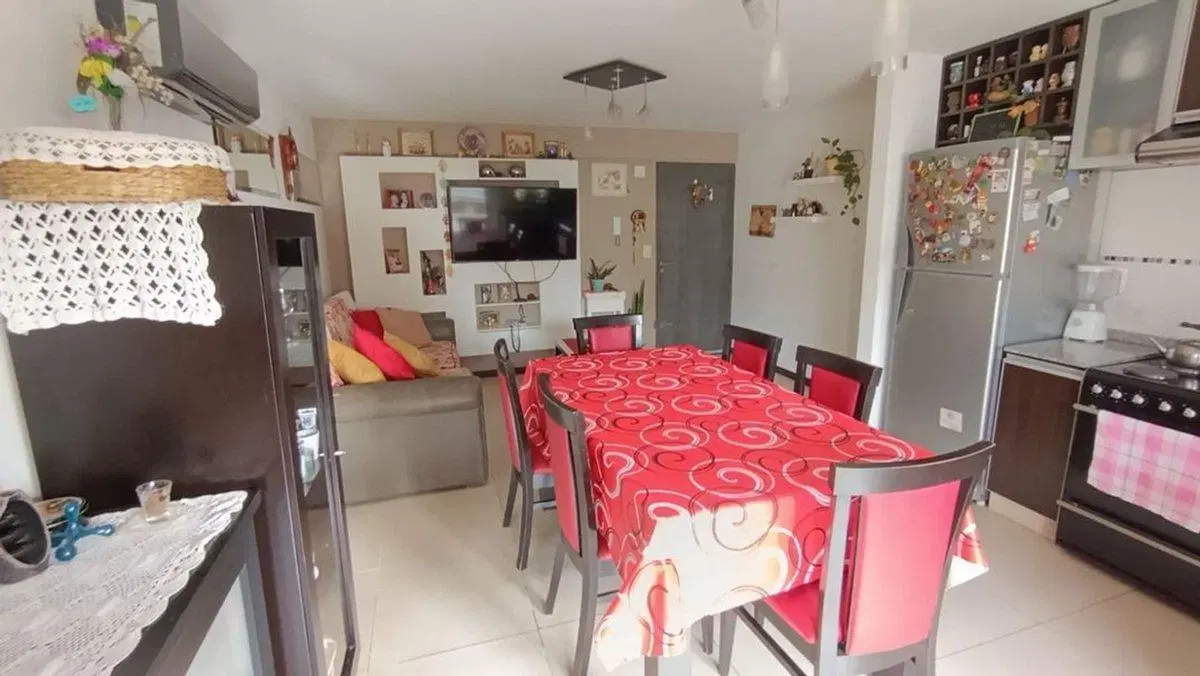 VENTA DPTO 3 AMB AL FRENTE  APTO CREDITO EN MORON 4