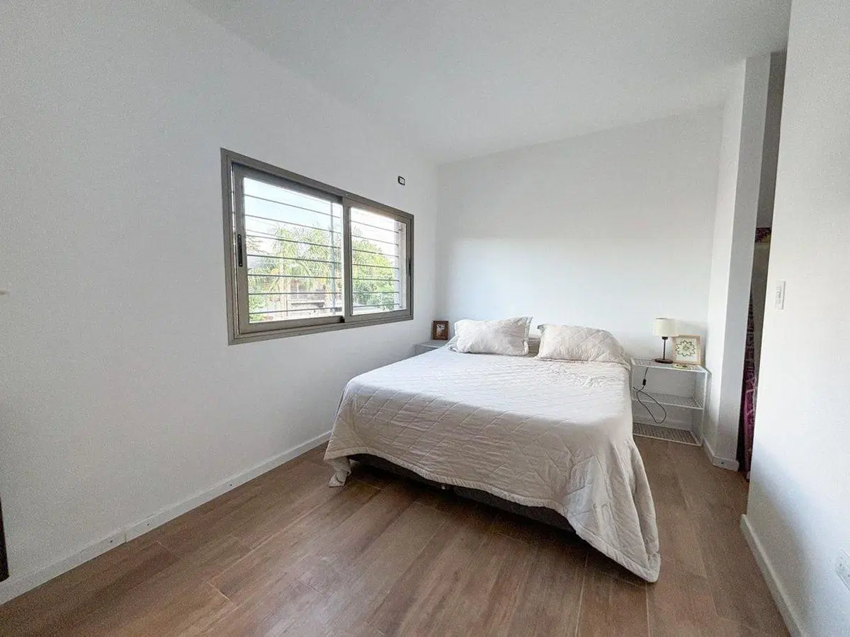 VENTA DUPLEX 3 AMB C/PARQUE Y COCHERA ITUZAINGO 5