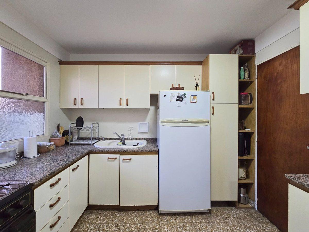 Foto de VENTA SEMIPISO 4 AMB CON BALCÓN + DEP. - BELGRANO, imagen 2