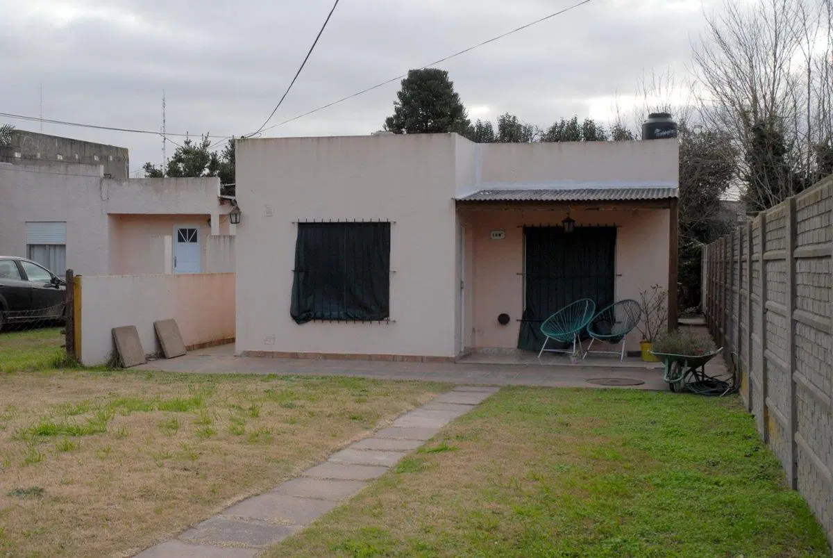 VENTA DE CASA DE CAMPO - ROQUE PEREZ 2