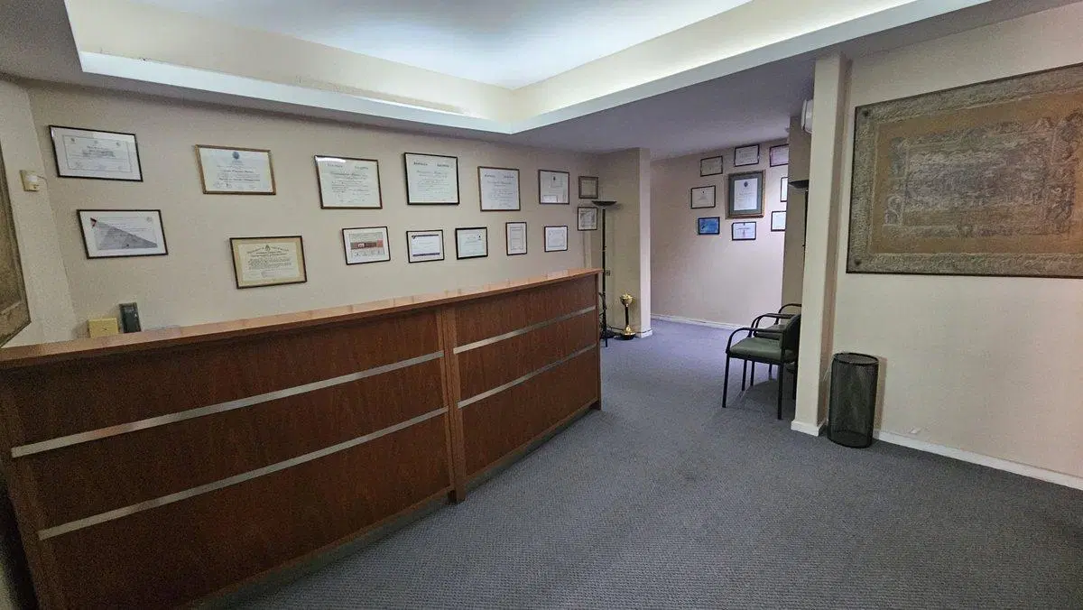 VENTA DEPTO/OFICINA 7 AMBIENTES 231 M2 PISO ENTERO 5