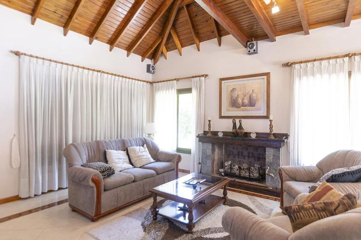 CASA VENTA 5 AMB EL PARAISO LOTE 2800 PISCINA/PARQ 2