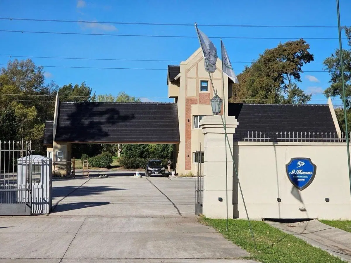LOTE EN ESQUINA CON FONDO GOLF SAINT THOMAS CENTRO 5