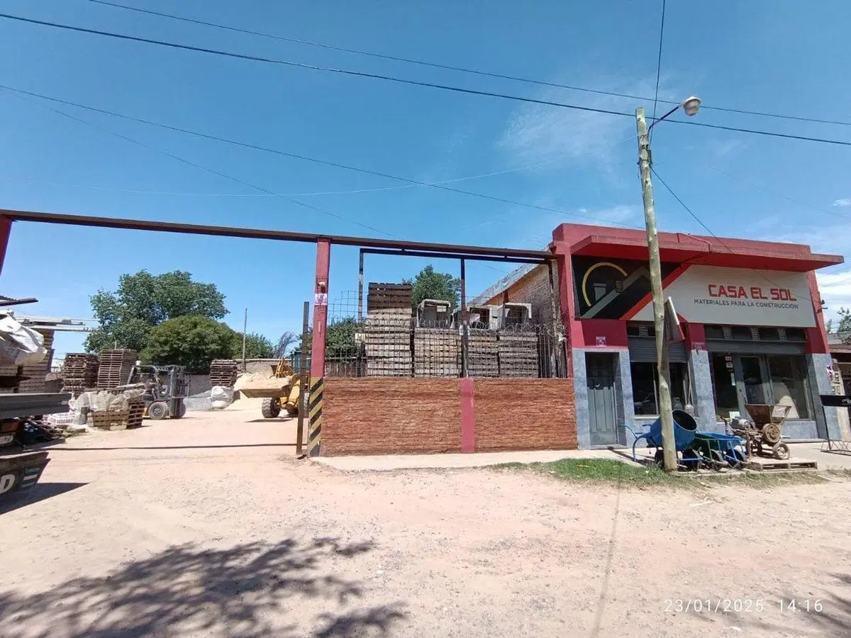 VENTA LOTE CON LOCAL EN MERLO (ESC OFERTAS ) 3