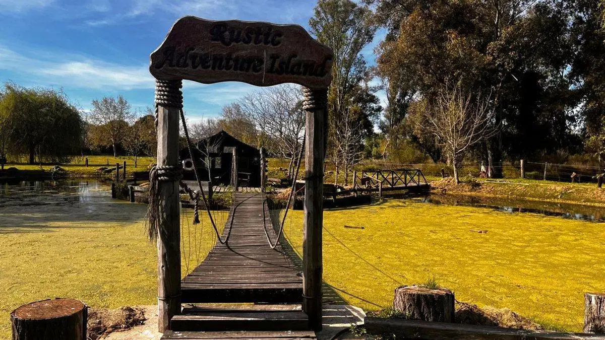 CASA EN VENTA ESTILO CAMPO  - CHACRAS DEL PARANA 5