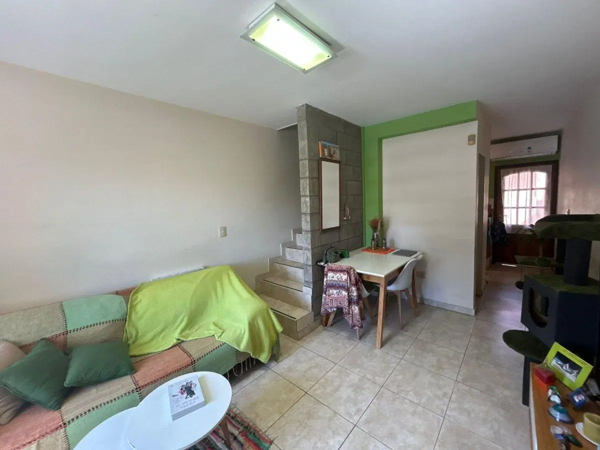 VENTA DUPLEX 3AMB MERLO COCHERA PATIO APTO CREDITO 5