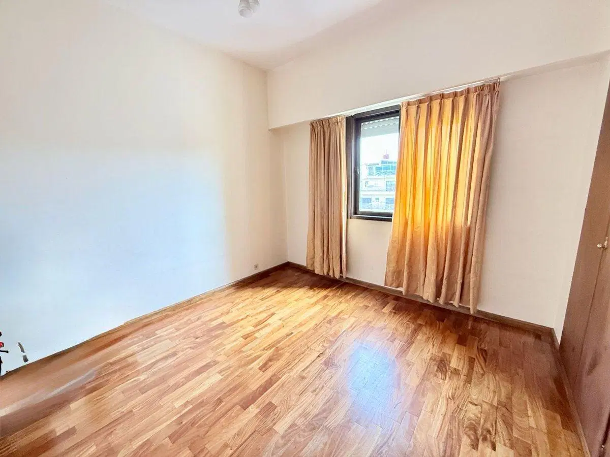 VENTA CASA 4 AMB CON PARQUE PILETA - RAMOS MEJIA 5