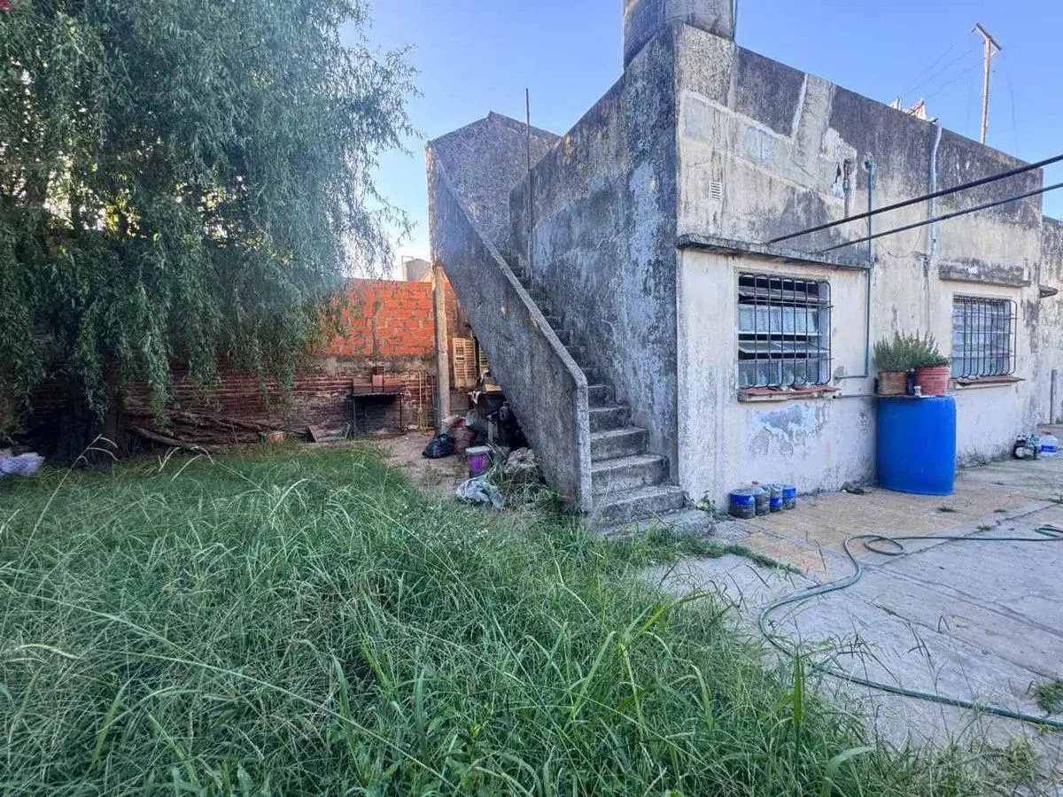 VENTA CASA 3 AMB CASANOVA GARAGE PATIO APTO CREDIT 2
