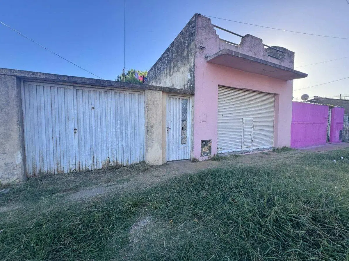 VENTA CASA 3 AMB CASANOVA GARAGE PATIO APTO CREDIT 4