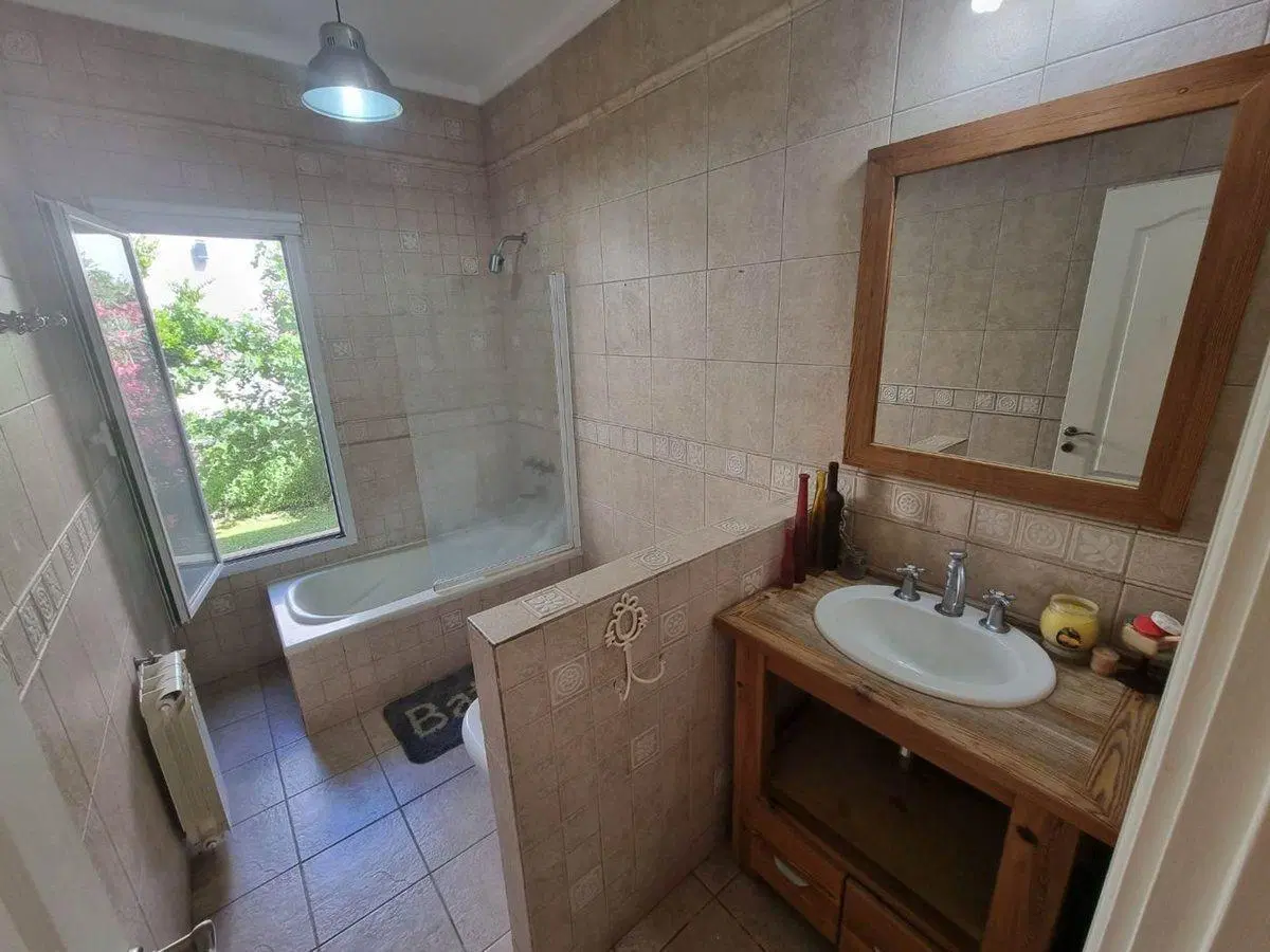 VENTA CASA 4 AMBIENTES PISCINA ARROYO DULCE LUJAN 4