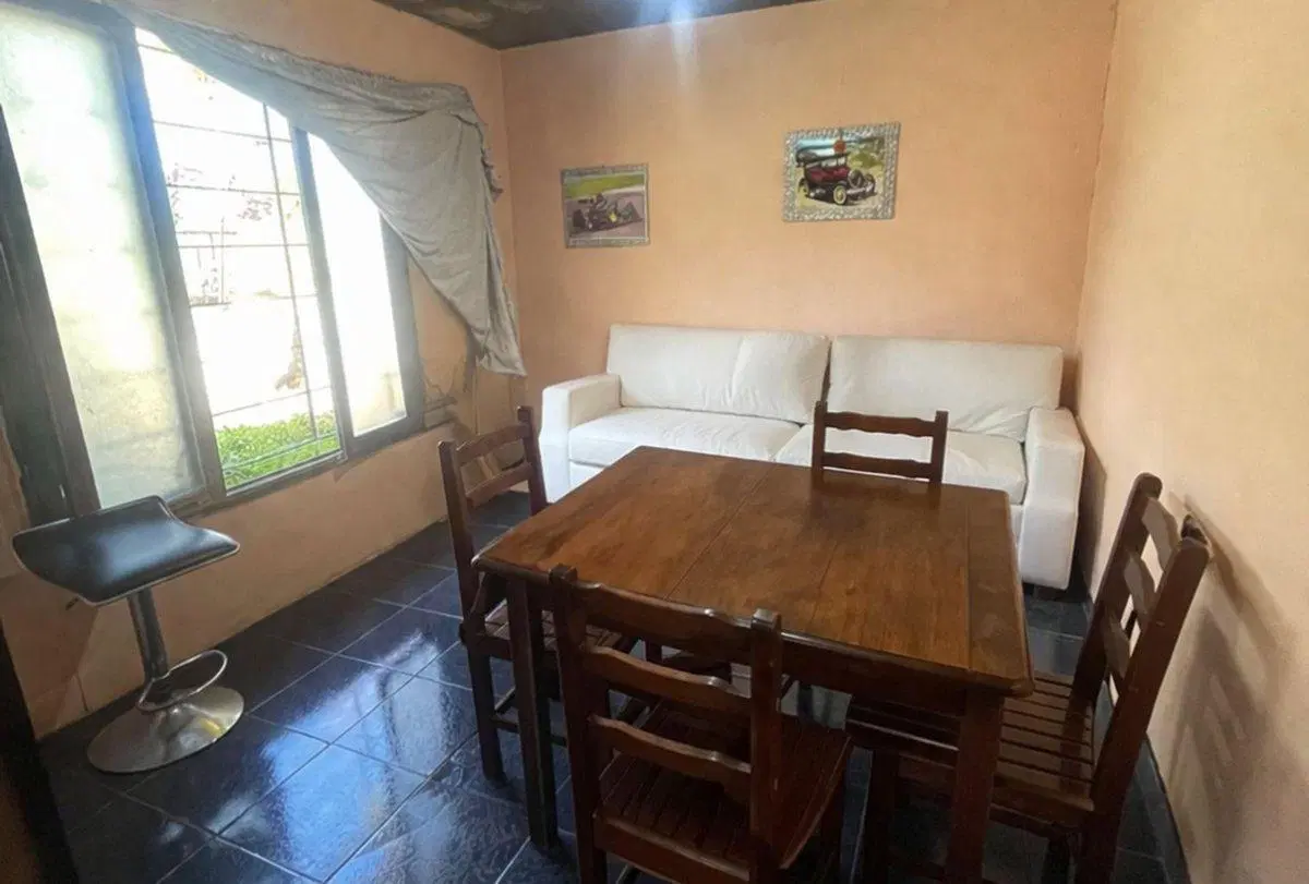VENTA CASA LOTE PROPIO JARDIN ITUZAINGO UDAONDO 2